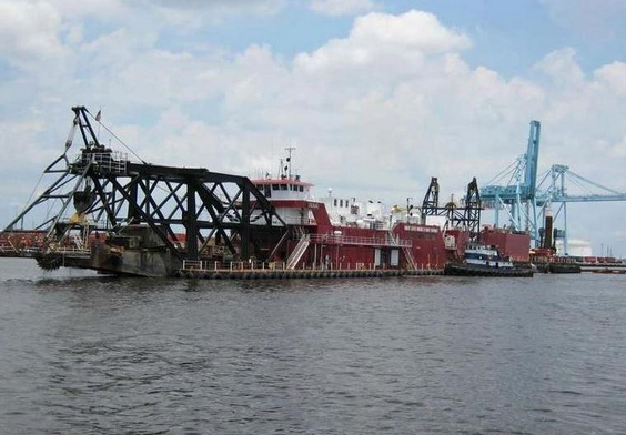 Dredging project on the Lower St. Johns River.