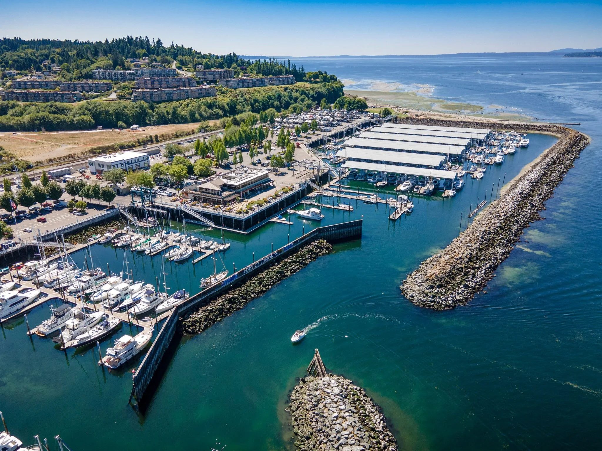 The Edmonds–Kingston ferry crossing Puget Sound